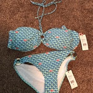 Large top, medium bottom vineyard vines bikini